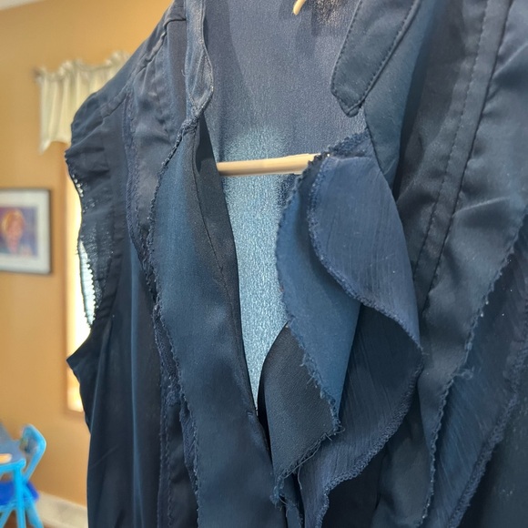 Navy sleeveless top with sheer details - Picture 3 of 7